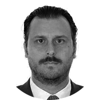 foto_ruggero_echaniquebn_opt.png
